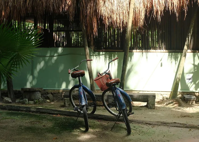 Eco Banitas Hotel